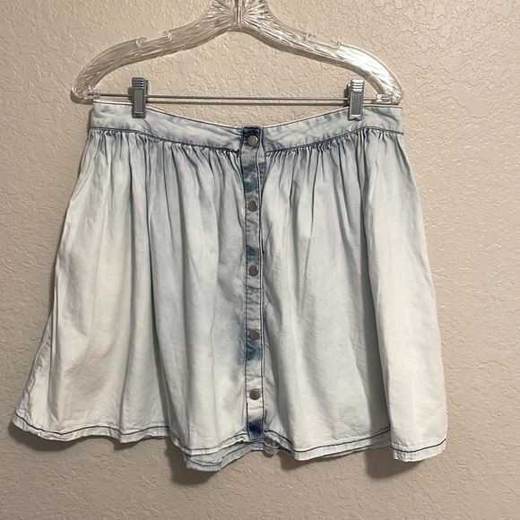 BONGO Dresses & Skirts - Bongo Skater Skirt Light Wash Blue Mini Size L